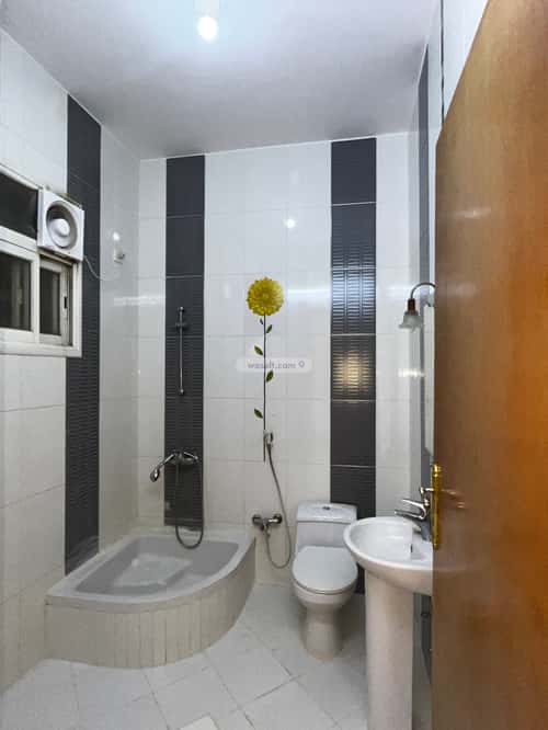 Building 707.5 SQM Facing North Al-Wasif, Abha