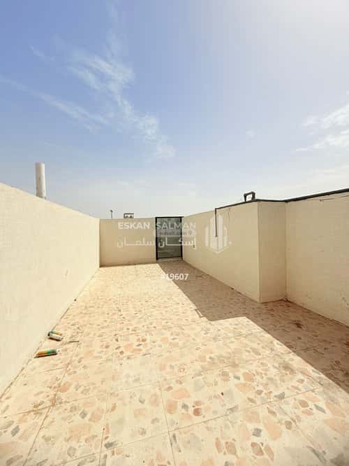 Villa 217.07 SQM Facing South on 32m Width Street King Fahad Dist, Aldammam