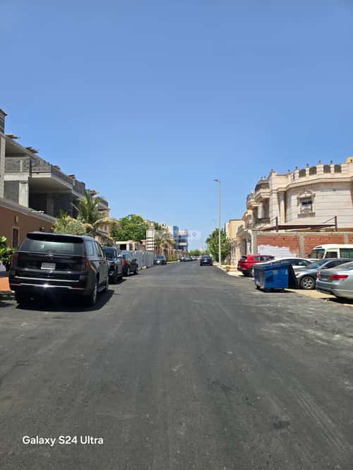 أرض 690 متر مربع جنوبية على شارع 15م البساتين، شمال جدة، جدة