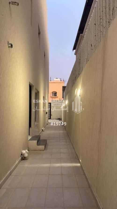 Villa 236.83 SQM Facing North on 15m Width Street Badr, Aldammam