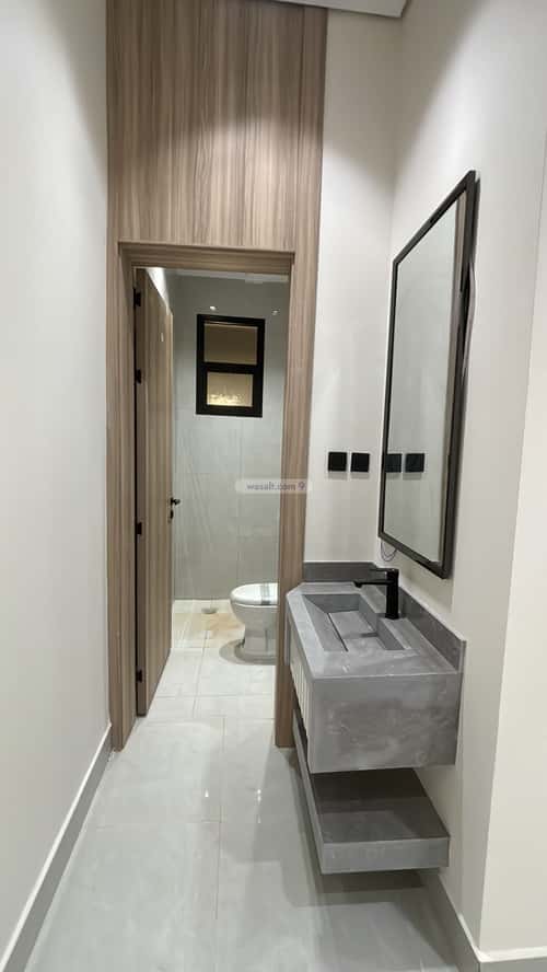 Floor 128.52 SQM with 6 Bedrooms Al- Nadwah, East Riyadh, Riyadh