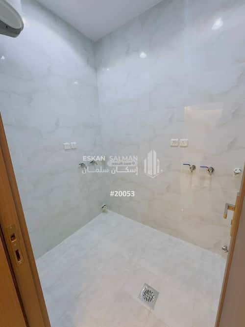 Floor 195.2 SQM with 6 Bedrooms Jubail, Alttayif