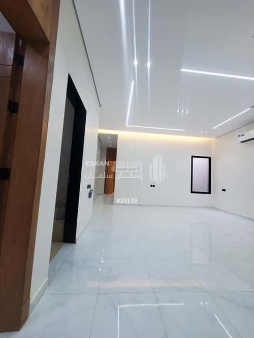 Floor 312.096 SQM with 5 Bedrooms Al-Janadriyah, East Riyadh, Riyadh
