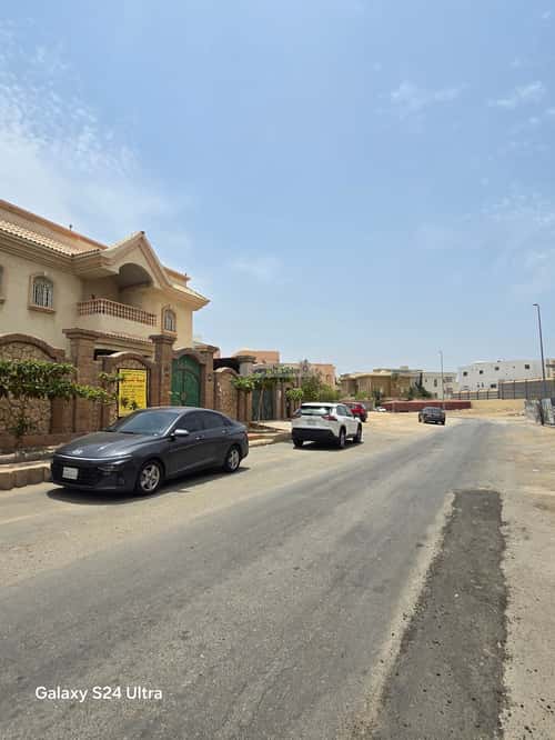 فيلا 624 متر مربع مع 3 شقق واجهة غربية النعيم، شمال جدة، جدة