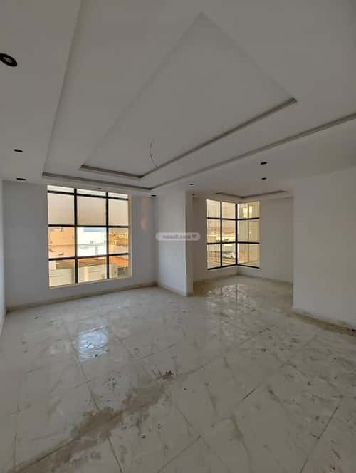 Villa 374 SQM Facing South East on 32m Width Street Al-Wafaa, East Jeddah, Jeddah