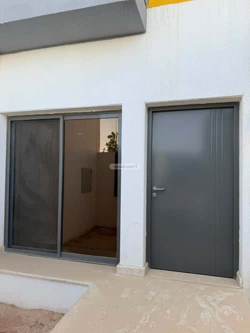 Villa 200 SQM Facing North with 5 Bedrooms King Khalid Int.Airport, North Riyadh, Riyadh
