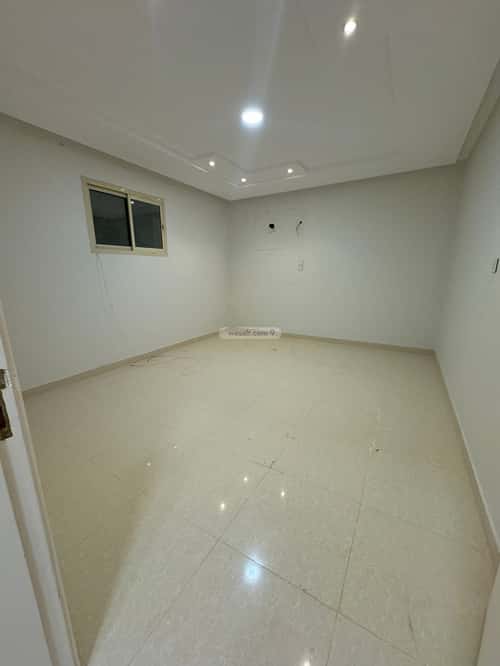 Apartment 275 SQM with 5 Bedrooms Al Nahda, Bariduh