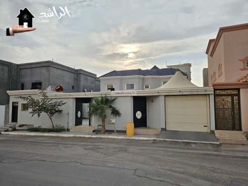 Villa 740 SQM Facing East on 15m Width Street Al Fakhriyah, Eanizah
