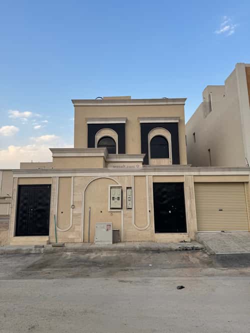 فيلا 375 متر مربع غربية على شارع 20م الرمال، شرق الرياض، الرياض