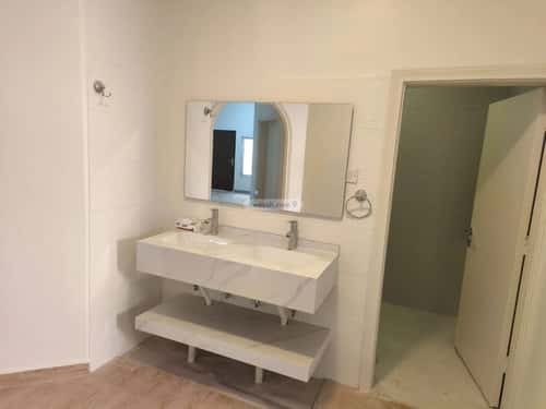 Floor 625 SQM King Faisal, East Riyadh, Riyadh