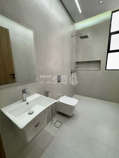 Apartment 215.34 SQM with 6 Bedrooms Haya Al-Ranoona, Madinah