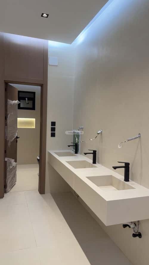 Villa 500 SQM Facing West on 15m Width Street Al-Qurayyat, Alttayif