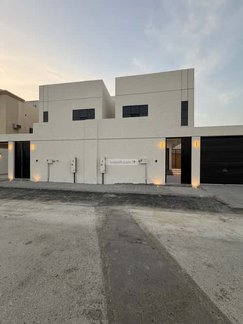 Villa 250 SQM King Fahad Dist, Aldammam