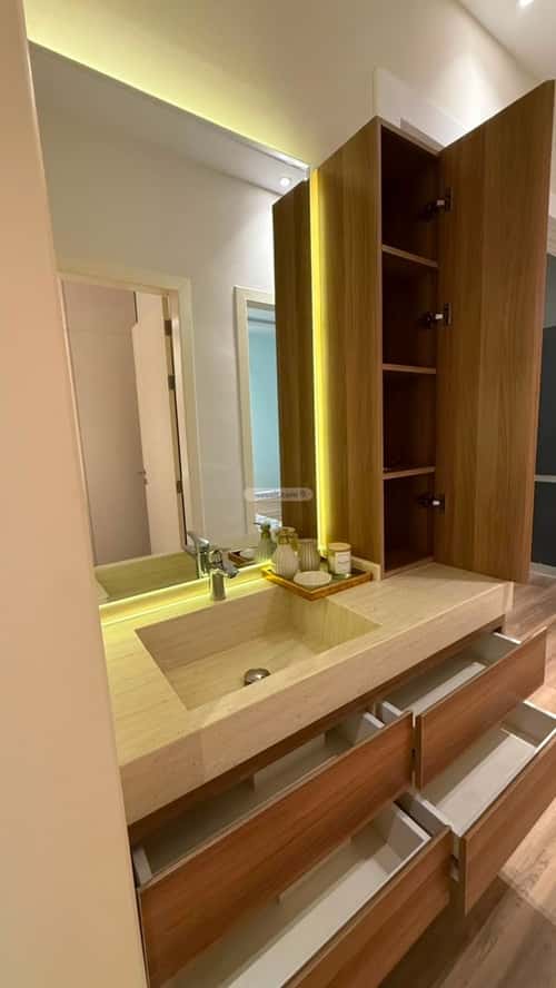 Apartment 134.8 SQM with 3 Bedrooms Al-Malqa, North Riyadh, Riyadh