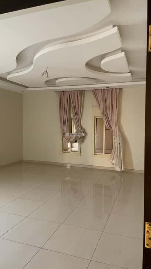 Building 400 SQM with 4 Floors Facing South Al Alo'Lo', North Jeddah, Jeddah