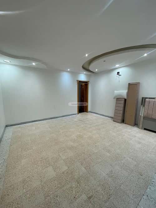 Villa 300 SQM Facing West with 8 Bedrooms As-Sahafa, North Riyadh, Riyadh