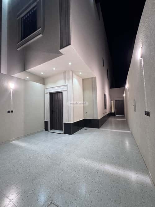 Floor 190.36 SQM with 6 Bedrooms Bader, South Riyadh, Riyadh