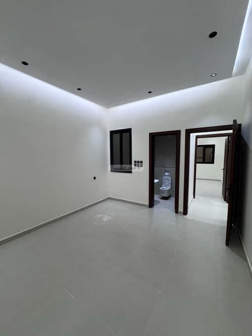 Floor 190.36 SQM with 6 Bedrooms Bader, South Riyadh, Riyadh