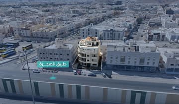 عمارة سكنية تجارية مشاع 305.1628م2 من أصل 457.79م2