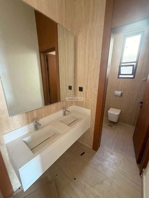 Floor with 5 Bedrooms Twaeeq, West Riyadh, Riyadh
