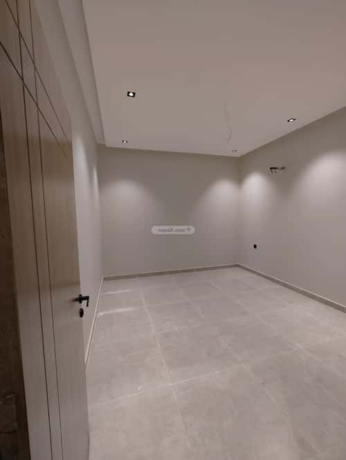 Villa 290 SQM Facing East on 20m Width Street Al Rahmanyah, East Jeddah, Jeddah