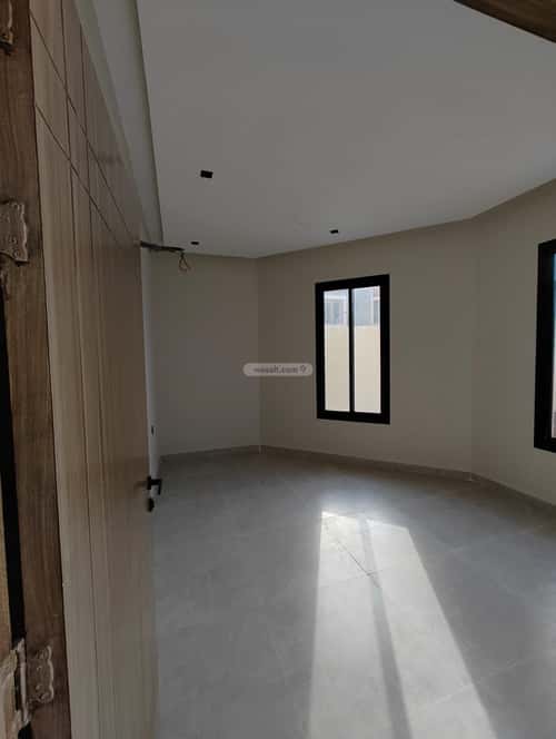 Villa 290 SQM Facing East on 20m Width Street Al Rahmanyah, East Jeddah, Jeddah
