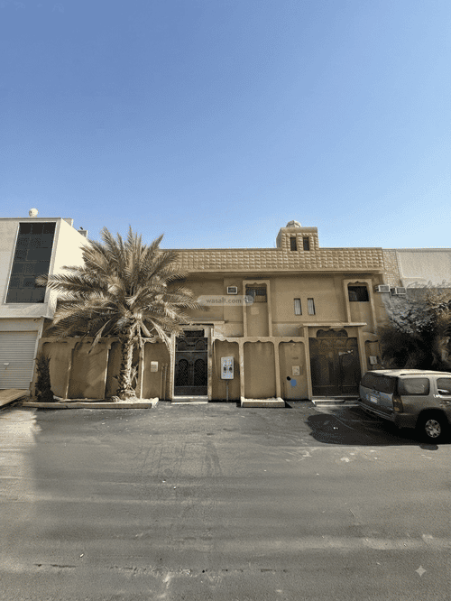 فيلا 400 متر مربع شرقية على شارع 15م طويق، غرب الرياض، الرياض
