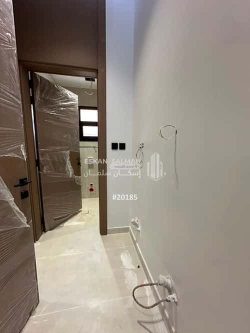 Floor 174.75 SQM with 5 Bedrooms Al-Yarmuk, East Riyadh, Riyadh