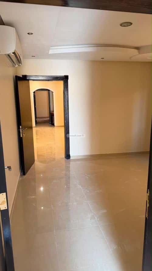 Floor with 5 Bedrooms Al-Aqeek, North Riyadh, Riyadh
