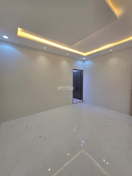 Apartment 350 SQM with 1 Bedroom Middle Al-Uraija, West Riyadh, Riyadh
