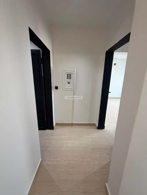 Floor with 5 Bedrooms Al Marjan, East Riyadh, Riyadh