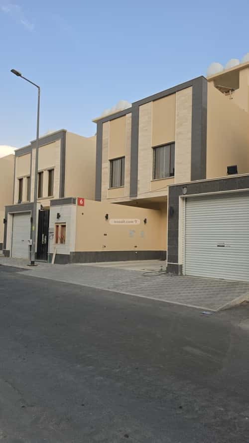 Floor 229.38 SQM with 5 Bedrooms Al-Andalus, East Riyadh, Riyadh