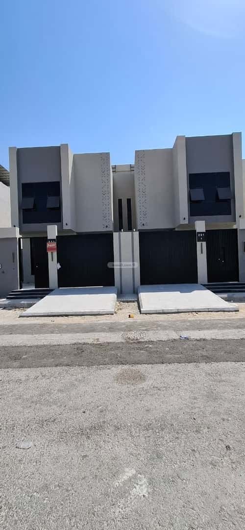 Villa 250 SQM Facing East on 15m Width Street King Fahad Dist, Aldammam