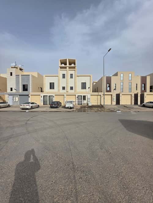 دور نصف مفروشة ب 5 غرف بدر، جنوب الرياض، الرياض