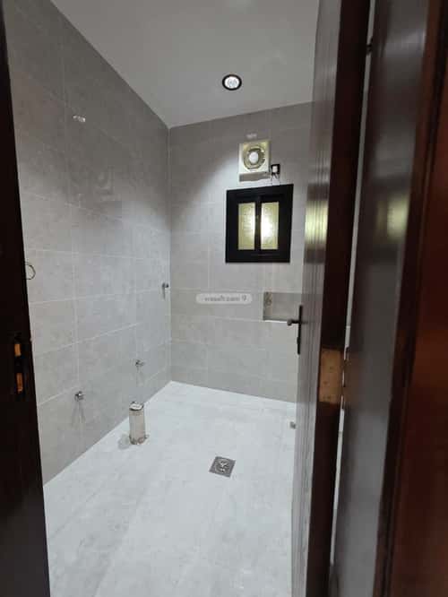 Villa 300 SQM Facing South on 15m Width Street Al Rahmanyah, East Jeddah, Jeddah