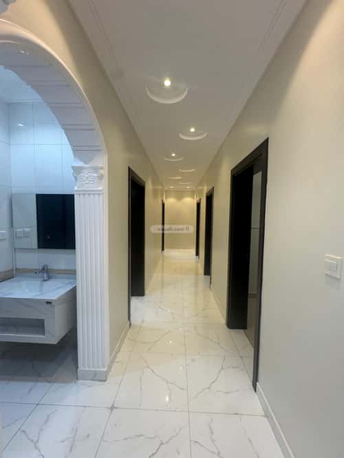 Apartment 229.3 SQM with 6 Bedrooms Al Wahah, East Jeddah, Jeddah