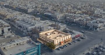 عمارة تجارية سكنية 1050م2 بحي الخليج