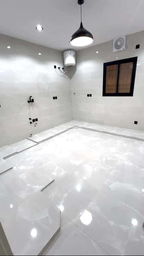 Floor with 7 Bedrooms Al Khudraa 1, Baysh