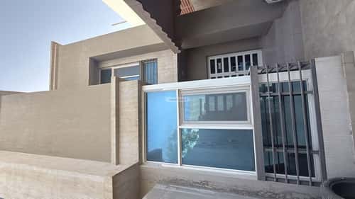 Villa 300 SQM Facing East on 15m Width Street Al Tahlyah, Khobar