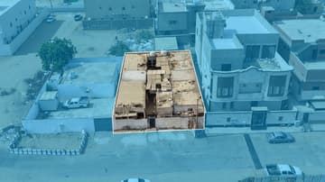 مبنى سكني 400م2 بحي القرينية