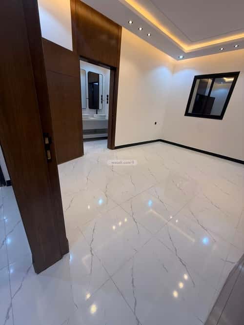 Apartment 272.53 SQM with 6 Bedrooms Al-Yarmouk, Khamis Mushait
