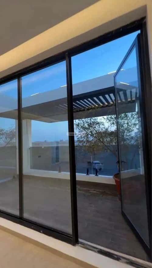 Villa 205.96 SQM Facing East on 20m Width Street Al-Mahdiyah, West Riyadh, Riyadh
