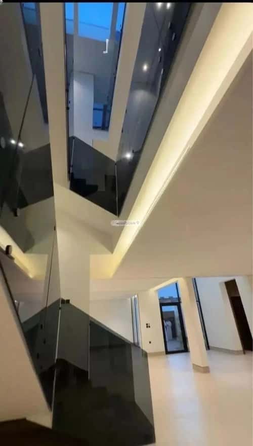 Villa 205.96 SQM Facing East on 20m Width Street Al-Mahdiyah, West Riyadh, Riyadh