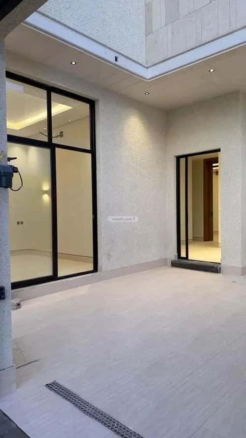 Villa 205.96 SQM Facing East on 20m Width Street Al-Mahdiyah, West Riyadh, Riyadh