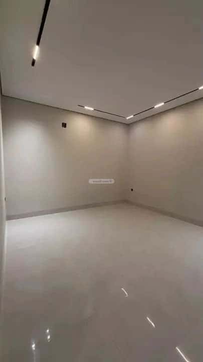 Villa 205.96 SQM Facing East on 20m Width Street Al-Mahdiyah, West Riyadh, Riyadh