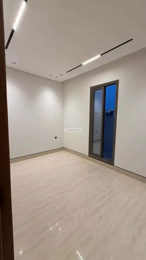 Villa 205.96 SQM Facing East on 20m Width Street Al-Mahdiyah, West Riyadh, Riyadh