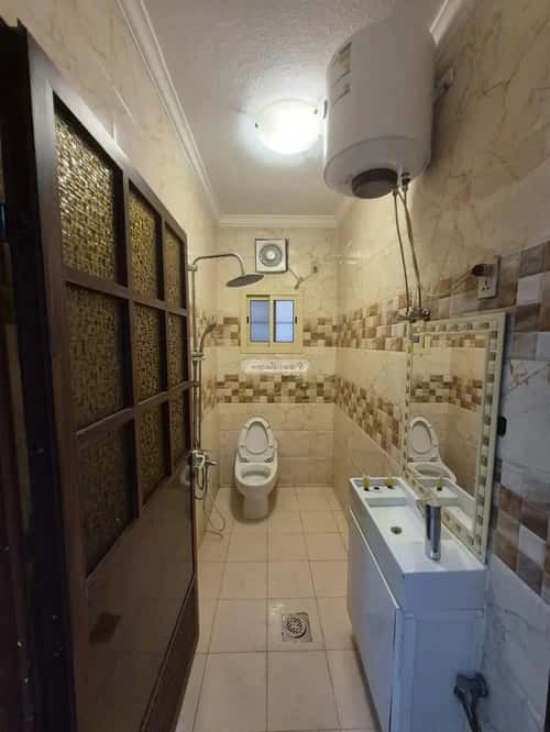 عمارة 651.18 متر مربع واجهة غربية الثقبة، الخبر