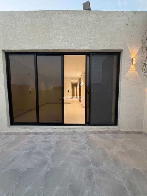 Apartment 169.86 SQM with 5 Bedrooms Al Shooalah, Aldammam