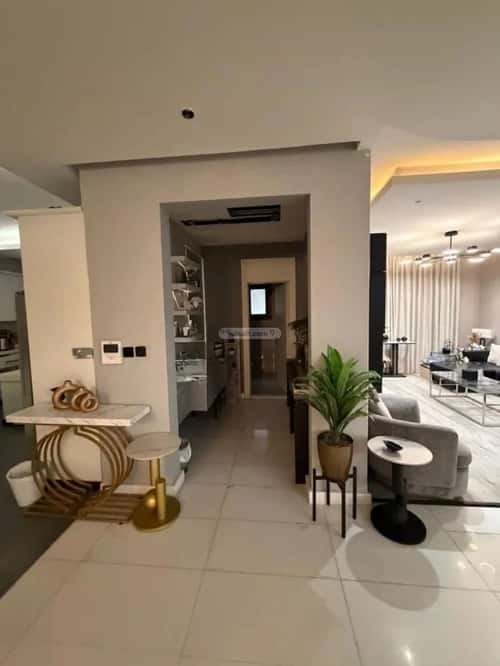 Villa 450 SQM Facing North with 5 Bedrooms Al-Olaya, Central Riyadh, Riyadh