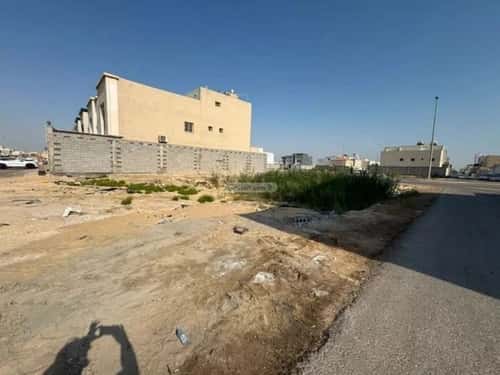 أرض 500 متر مربع ثلاثة شوارع على شارع 40م ضاحية الملك فهد، الدمام
